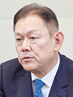 川添雄彦 氏